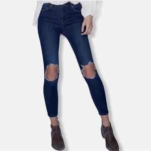 Free People Busted Knee Skinny Jeans 26